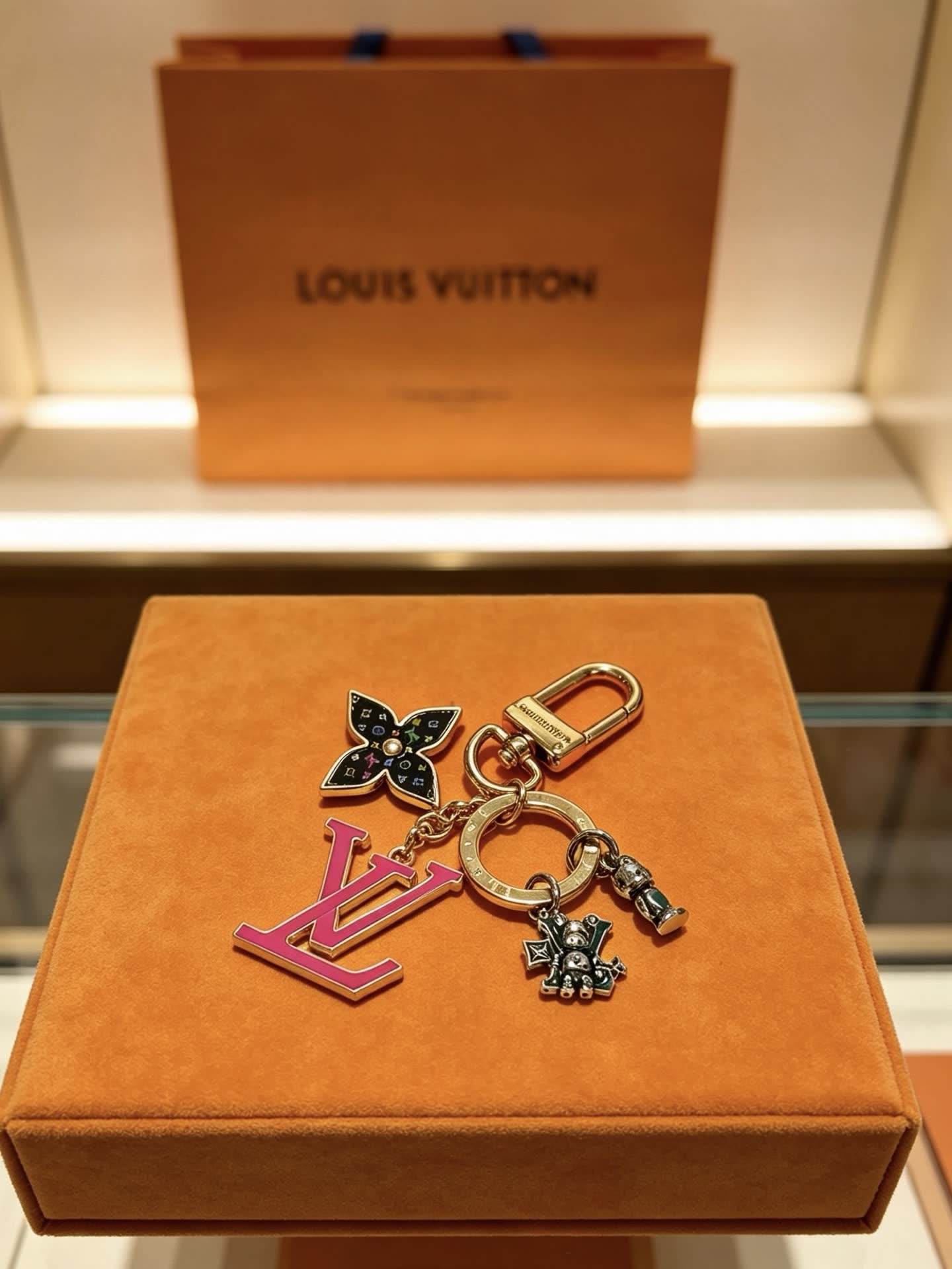 Louis Vuitton Monogram World Tour Keychain